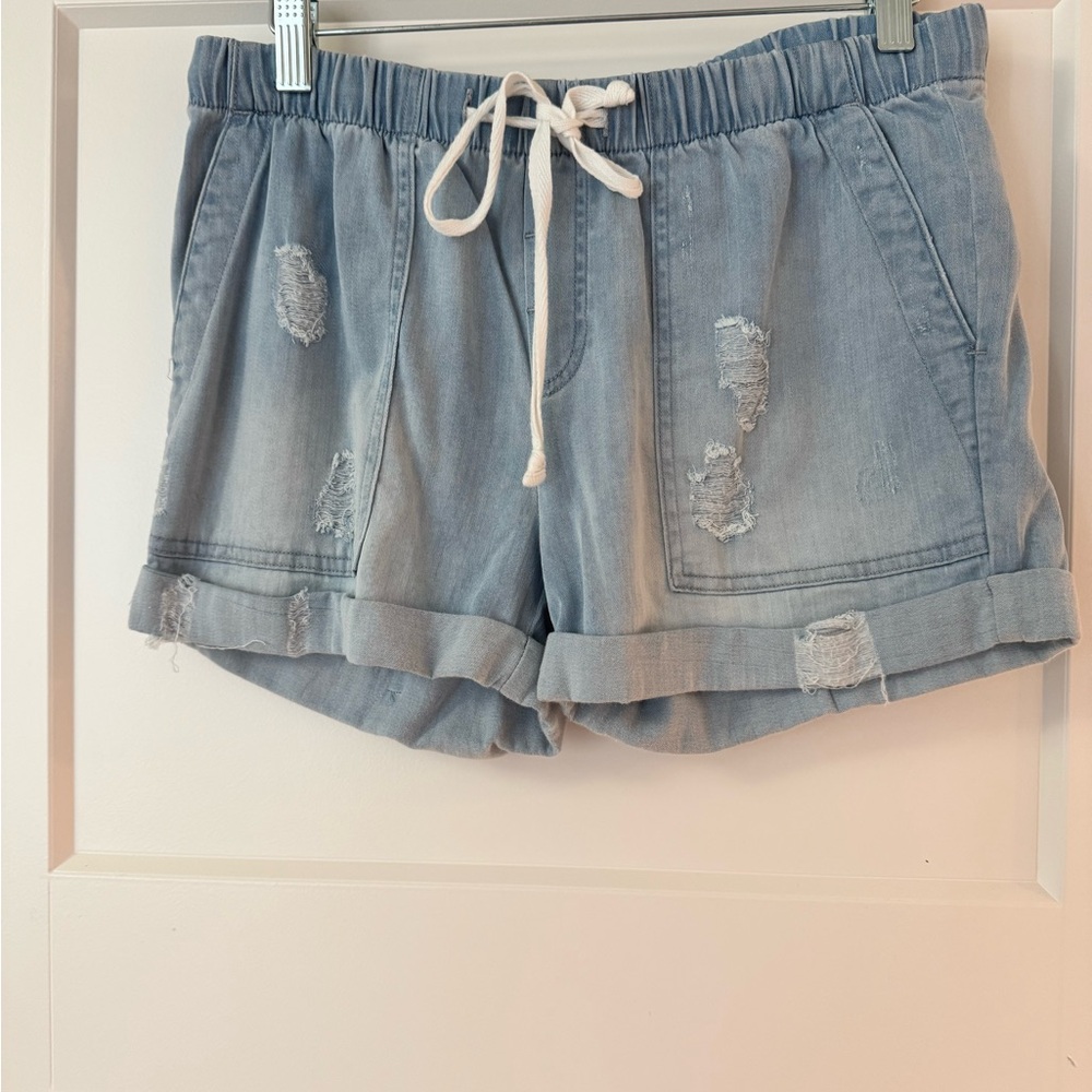 Distressed Coastal Spray Wash | Bella Dahl